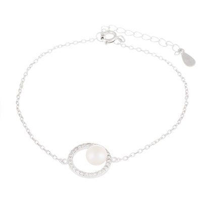 Decandent Silver White Freshwater Pearl Bracelet