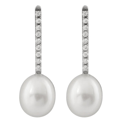 Lustuous dangling pearl Stud Earrings