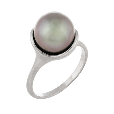 Brushed Gold Diamond Ring